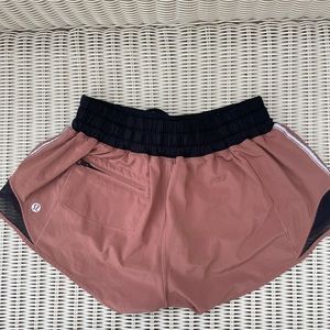 Lululemon hotty hot short